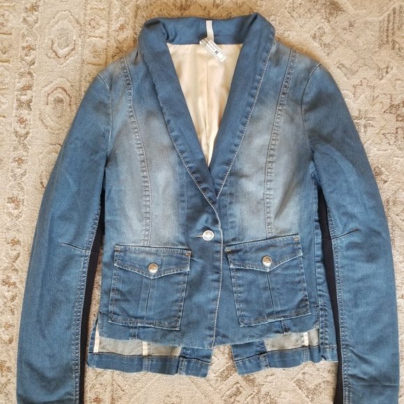 BCBG Maxazria Jean Jacket size Small - Picture 2 of 4
